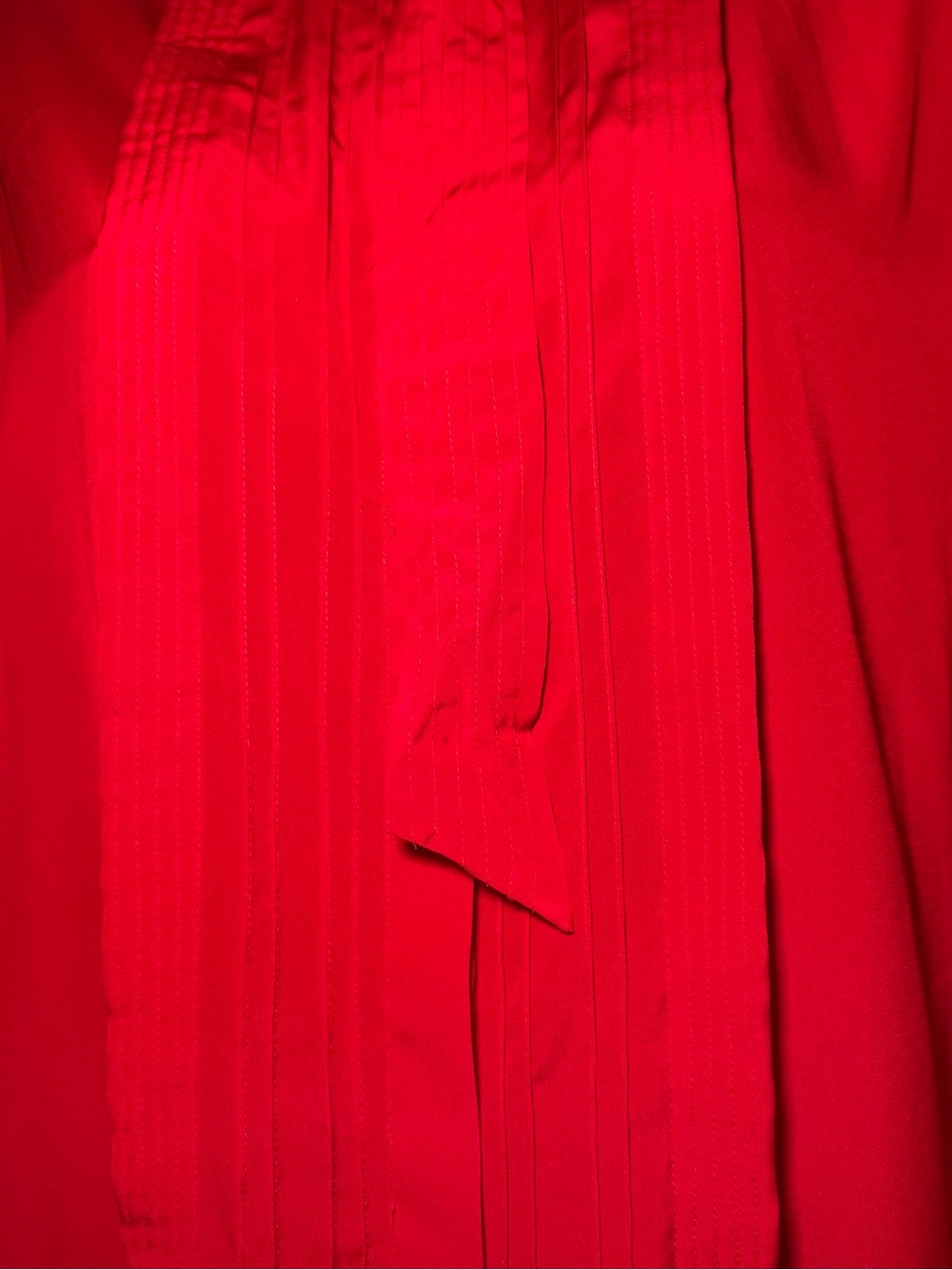 Alexandria Red Tie Neck Pleated Blouse size 10 - Picture 10 of 14